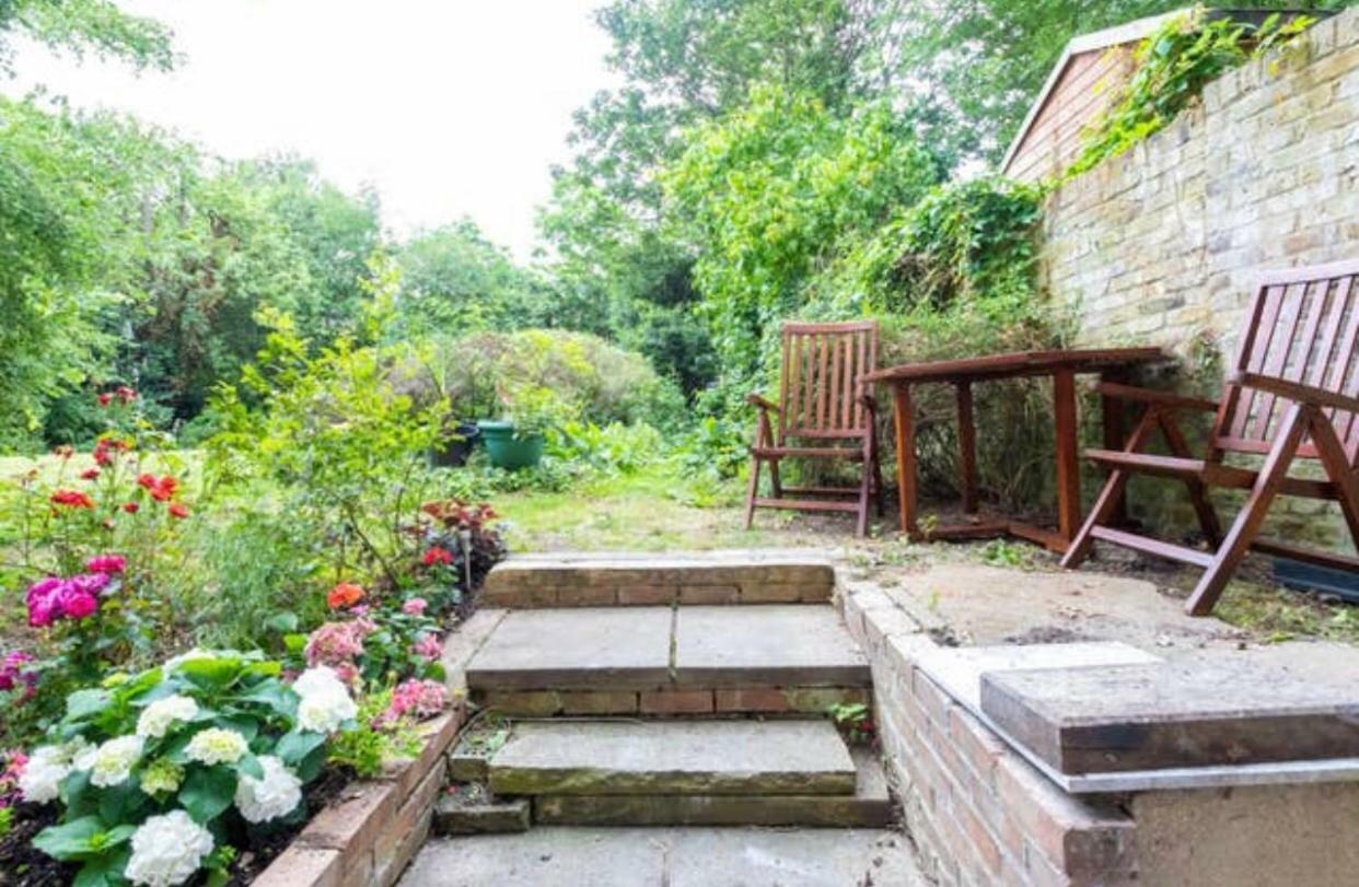 2 Bedroom Close To Camden Town Londen
